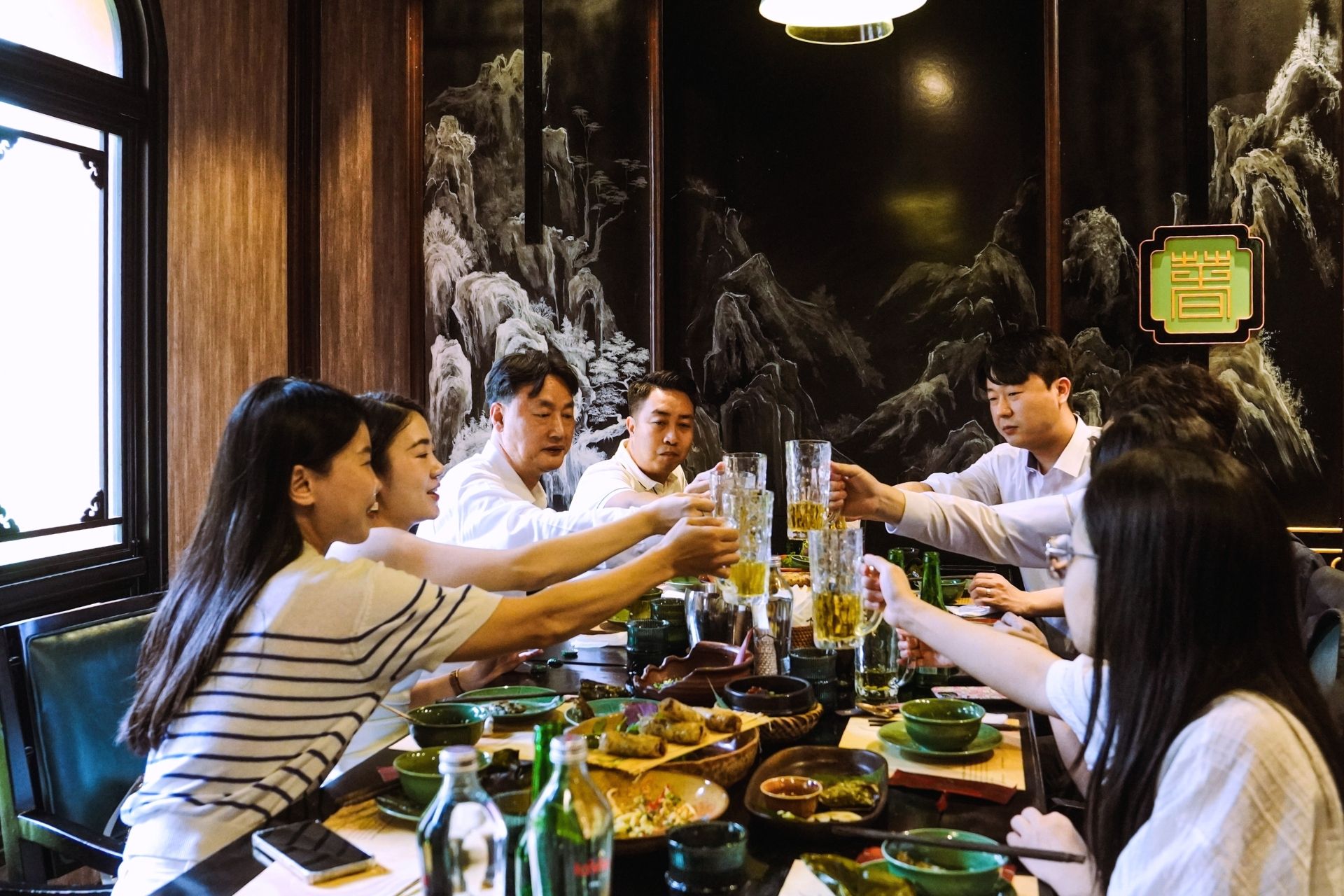 Phòng riêng lý tưởng cho những dịp đón tiếp đối tác, khách quý