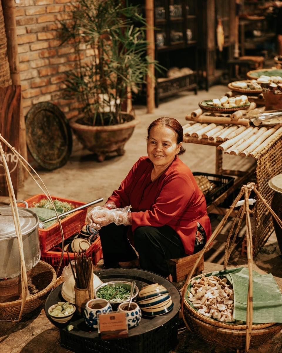 Ẩm thực miền Trung mang đậm nét văn hoá, thể hiện bản sắc dân tộc trong tinh hoa ẩm thực ba miền