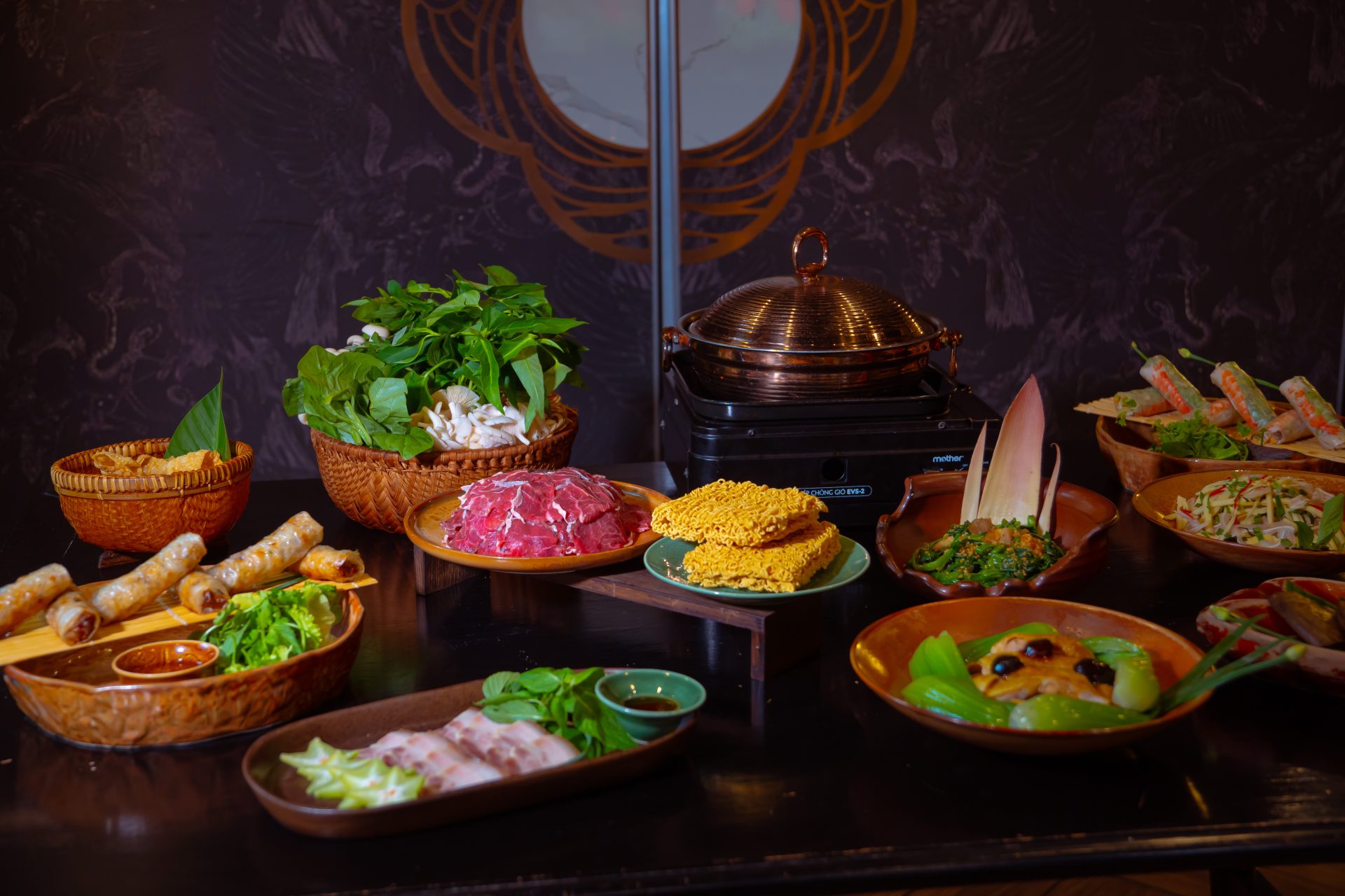 Nhà hàng gia đình lý tưởng cho bữa cơm sum vầy tại Hà Nội