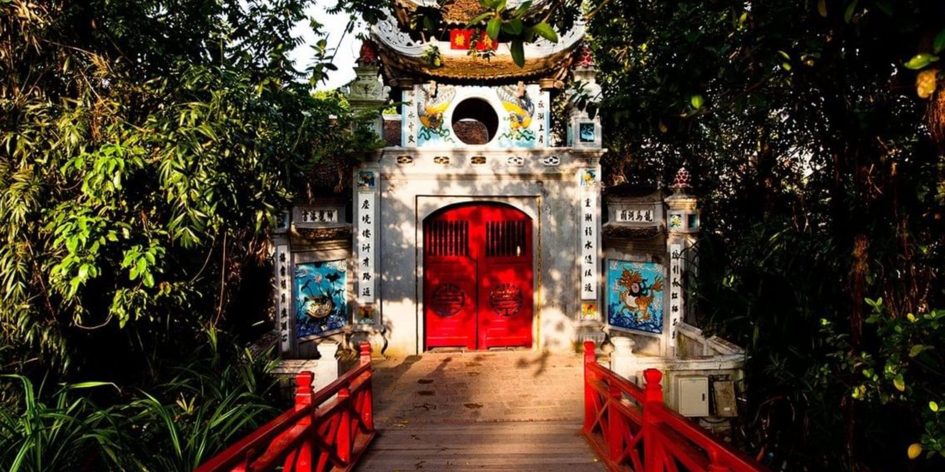 Top 10 Địa Điểm Du Lịch Ở Hà Nội Dịp Tết 2026 Đẹp Nhất